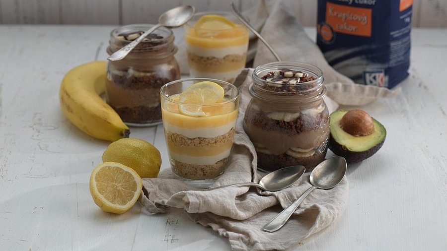 Mascarpone dezert s lemon curd a Avokádovo-tvarohový dezert s čokoládou a banánmi