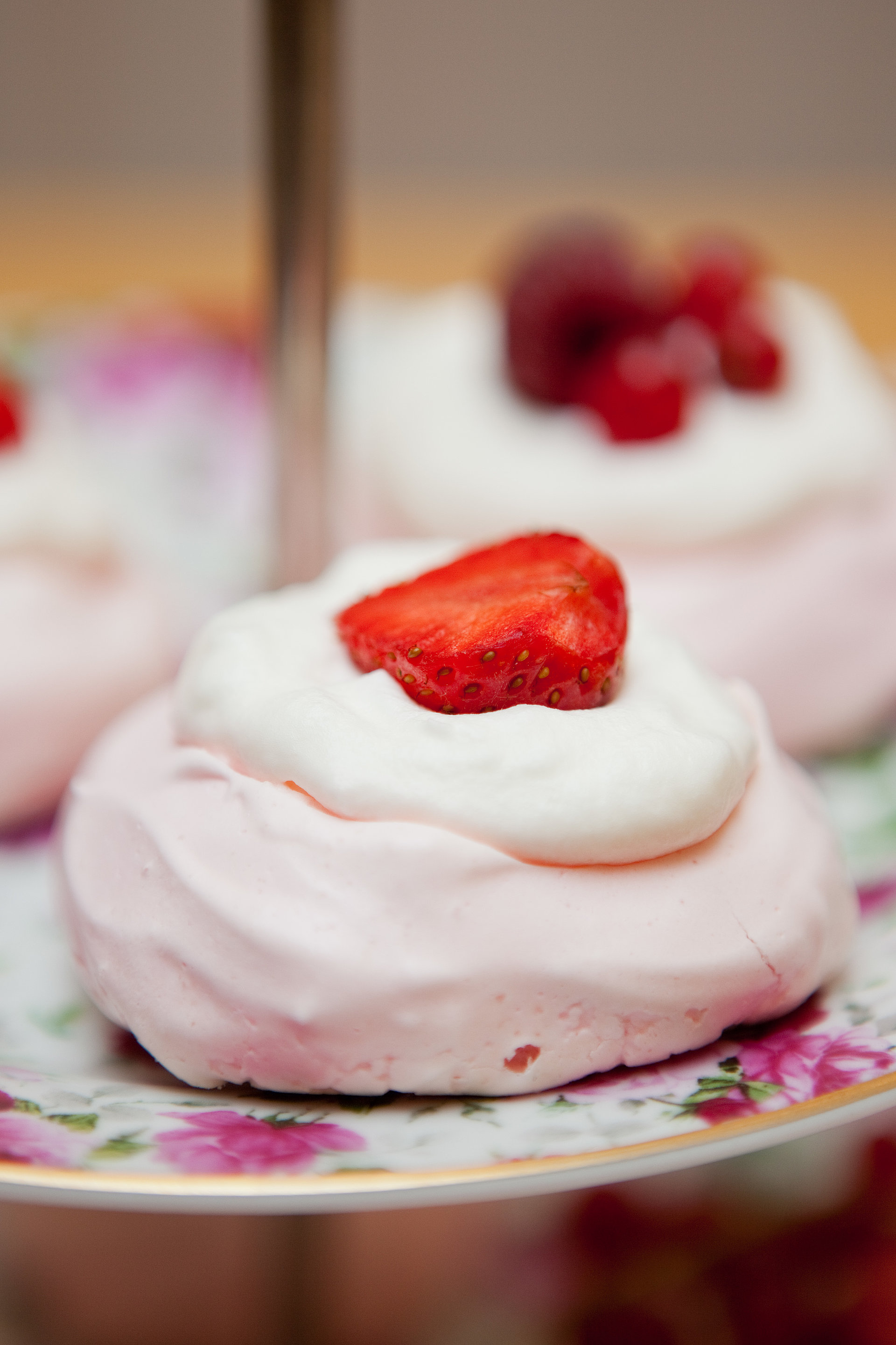 Ovocné mini pusinky (mini Pavlova)